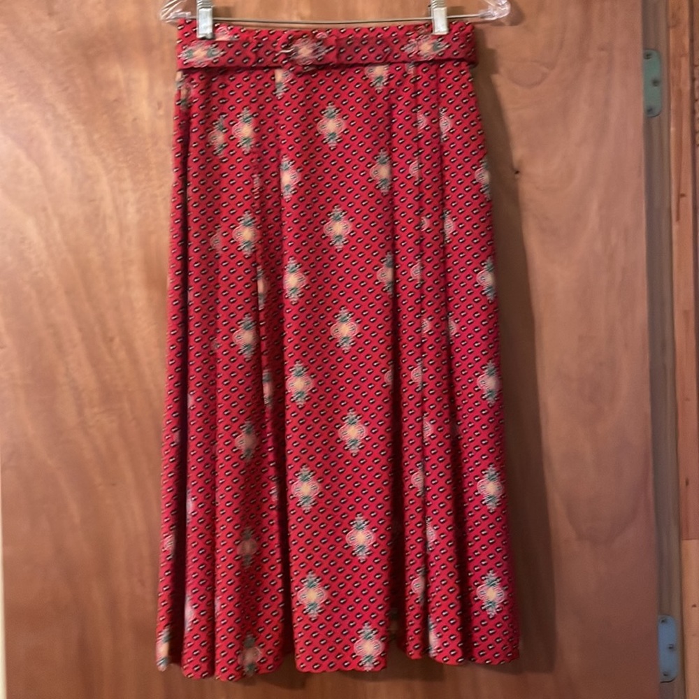 Evan Picone vintage Beautiful festive 3 piece skirt set. (Mlb) - Picture 8 of 16